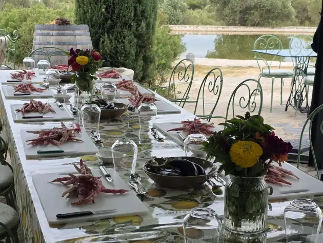 Karnas Bağları’nda Michelin Rehberi’nde yer alan şefimizle Bağda Yemek Deneyimi